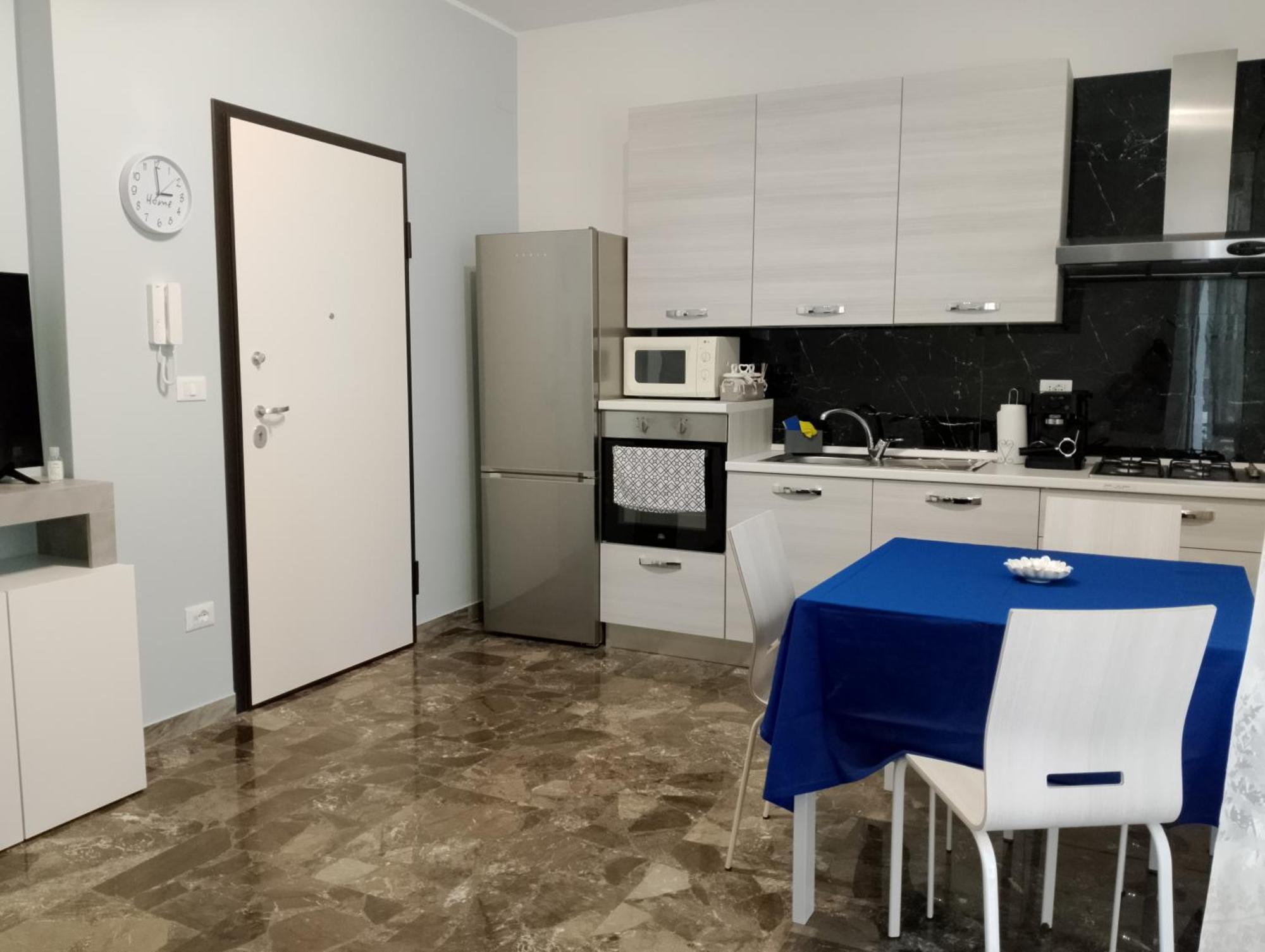Luna House Montesilvano Bagian luar foto